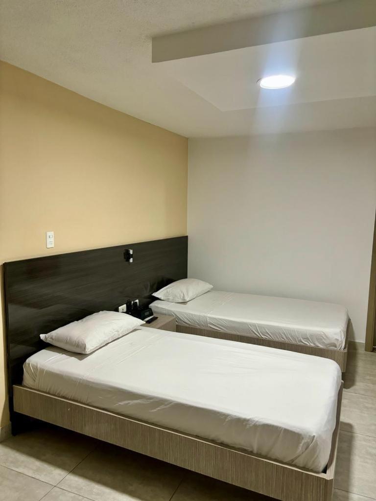 Hotel Arthur Brich Cúcuta Zewnętrze zdjęcie